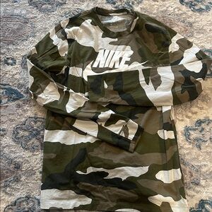 Nike Camo Long Sleeve Shirt - Green